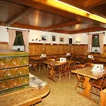 Hiša za goste Planinska Koca Na Gozdu