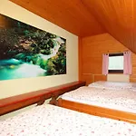 Hiša za goste Planinska Koca Na Gozdu Kranjska Gora