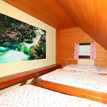 Gæstehus Planinska Koca Na Gozdu Kranjska Gora