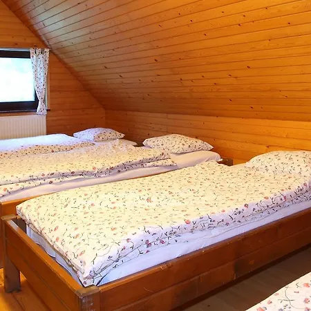 Planinska Koca Na Gozdu * Kranjska Gora