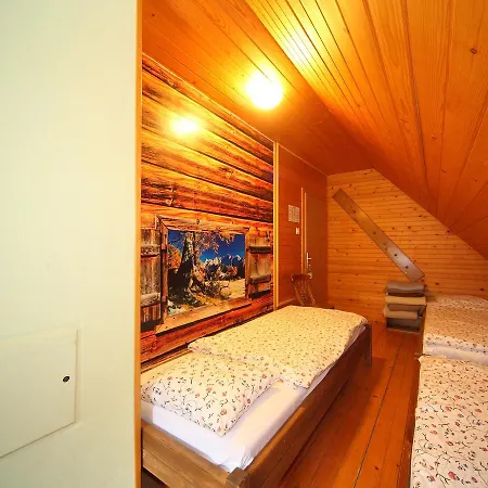 Pensjonat Planinska Koca Na Gozdu