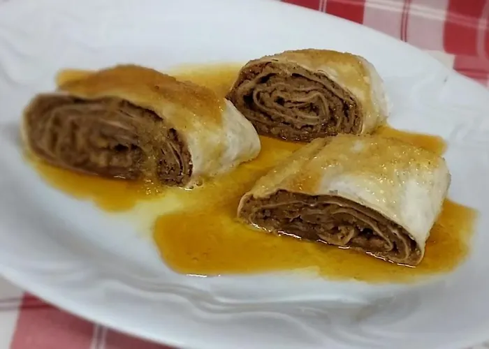 Planinska Koca Na Gozdu *