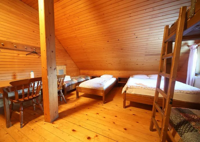 Planinska Koca Na Gozdu * Kranjska Gora