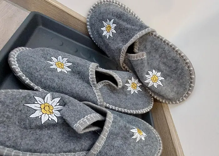 Hiša za goste Planinska Koca Na Gozdu *