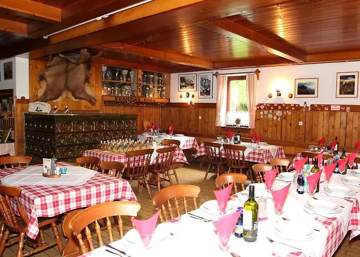 Planinska Koca Na Gozdu Hiša za goste Kranjska Gora