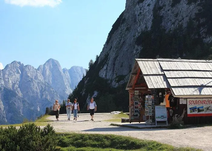 Planinska Koca Na Gozdu Hiša za goste